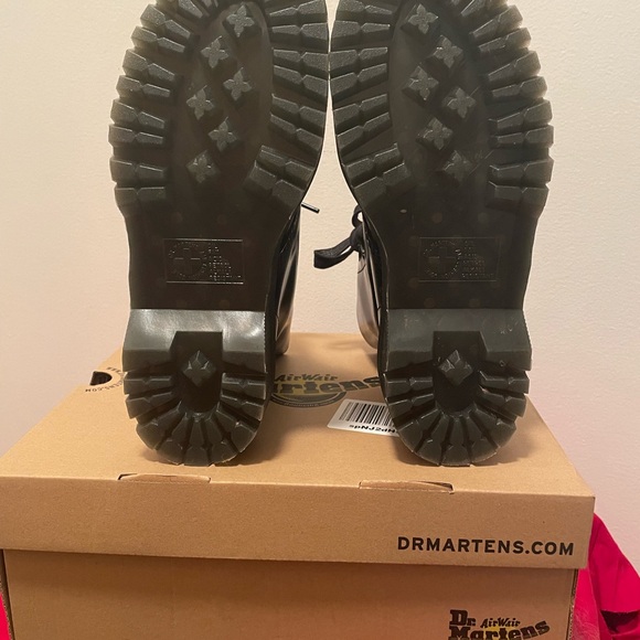 Doc Martens Air Wair Black Boots - Picture 2 of 5